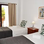 Apartment Tower House Rocha *