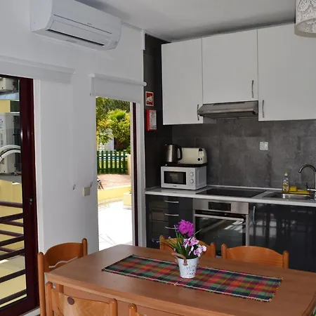 Tower House Rocha Daire