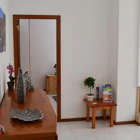 Tower House Rocha Apartment *