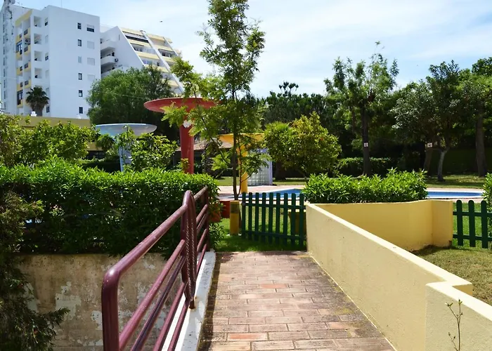 Tower House Rocha Portimão